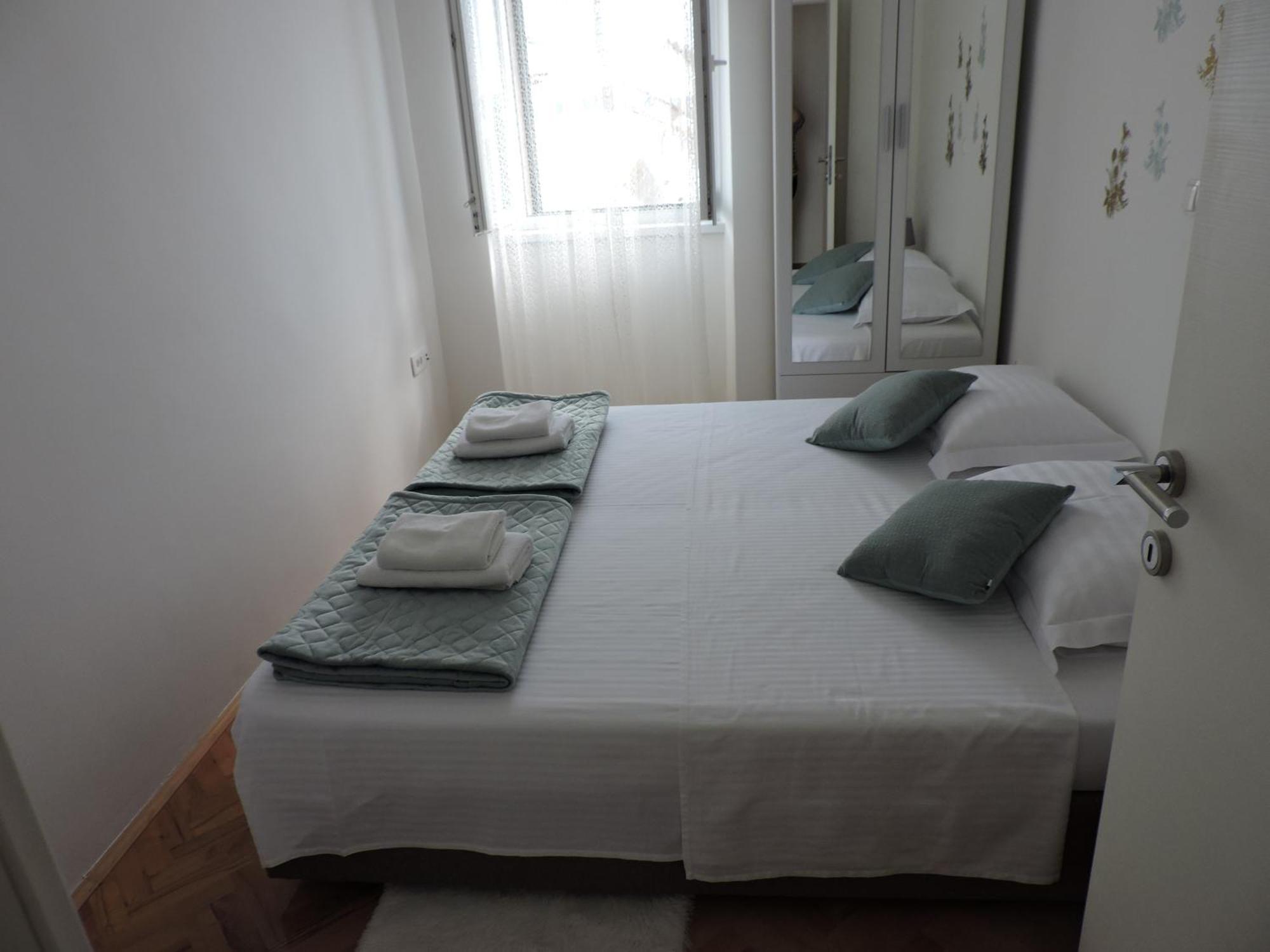 Apartments Nina Riva Kaštela Екстериор снимка